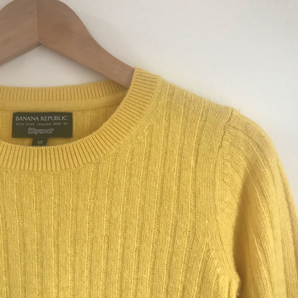 Banana Republic made with Fine Italian Yarn.